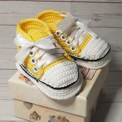 Baby booties-sneakers "High stars"