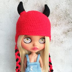 Blythe hat crochet red Devil with black horns for custom blythe monster halloween outfit doll fashion blythe accessories