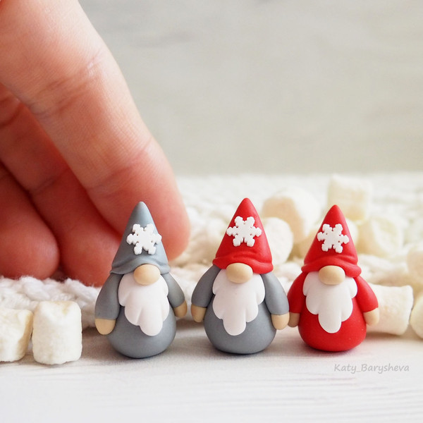 Christmas Gnome figurine - tiny clay gnome gift 1.JPG