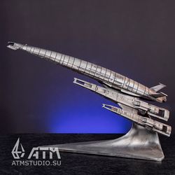 Normandy SR2 from Mass Effect metal miniature figure