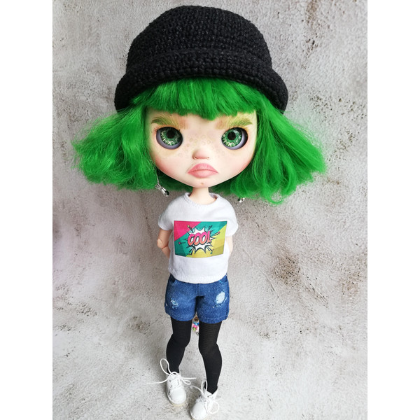 blythe-custom-doll-sculpting-alien-dark-green-hair-white-skintone-tbl-ooak-sculpt-face-7.jpg