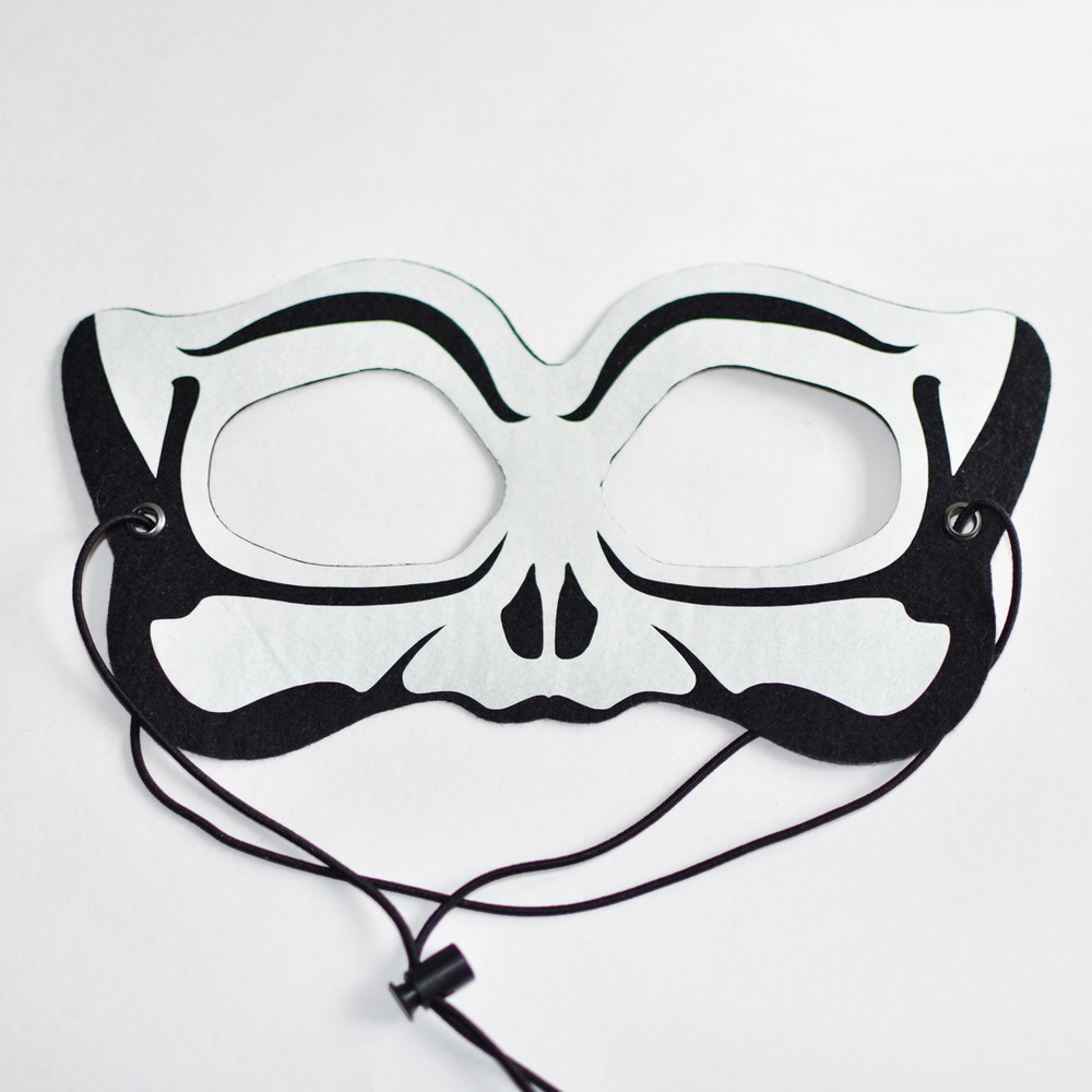 Skeleton-face-mask-4.jpg
