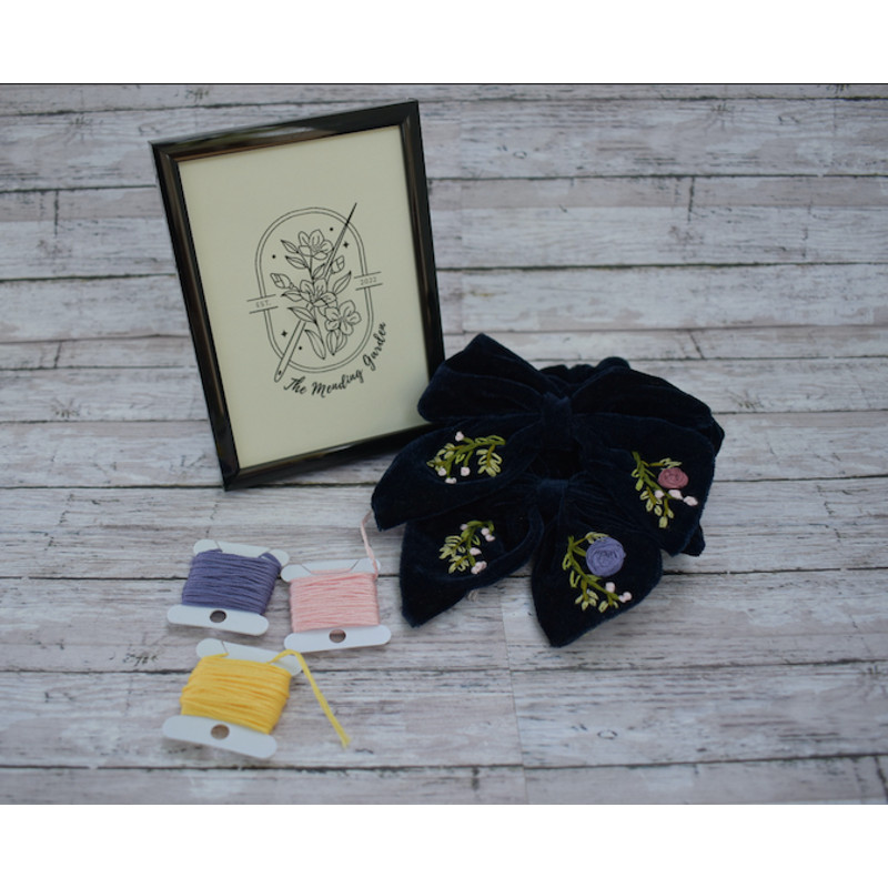 Navy Blue Scrunchie DMC.png