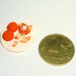 Dollhouse miniature 1:12 Plate with mandarin disclosed MANDARIN