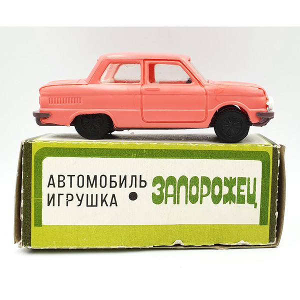 2 Vintage USSR toy car ZAPOROZHETS ZAZ 968M 1980s.jpg