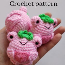 Crochet pattern frog, strawberry frog, crochet frog, amigurumi frog pattern