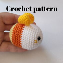 Crochet Candy Corn Bee pattern, crochet bee, crochet bee pattern, amigurumi bee pattern, Crochet Halloween