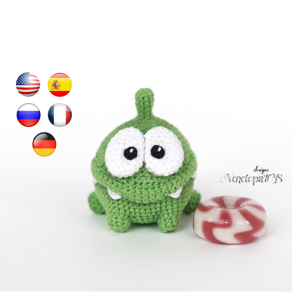 Amigurumi Om Nom from the cartoon Cut the Rope with candy