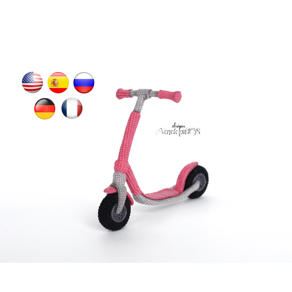 Самокат с флагами.jpg