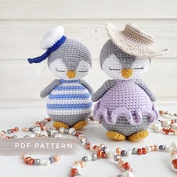 amigurumi penguins crochet pattern: penguin couple on holiday
