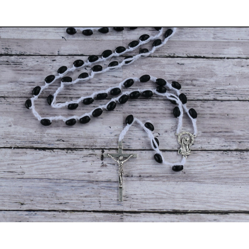 Rosary Close Up.png