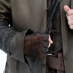 Strider's Right Glove inspired Aragorn (LOTR) / leather glove