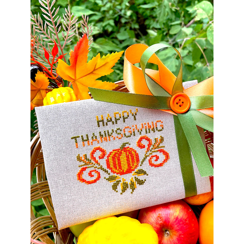 Happy Thanksgiving Ornament 2021 new 5.jpg