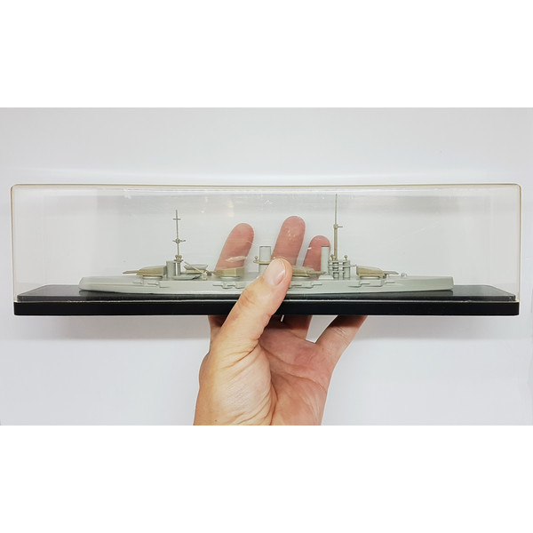 10 Vintage USSR diecast Ship model Line ship Battleship GANGUT 1970s.jpg