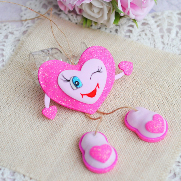 pink-heart-ornament.jpg