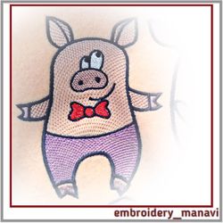 Machine embroidery design for child Cheerful pig 1