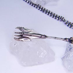 Skyrim daedric mace pendant / Skyrim sword necklace / Skyrim, oblivion, morrowind cosplay / Handmade amulet /Geek Gif