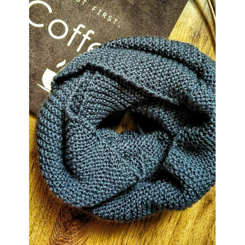 Handknit women infinity warm wool scarf men neckwarmer Wool scarf Women scarf