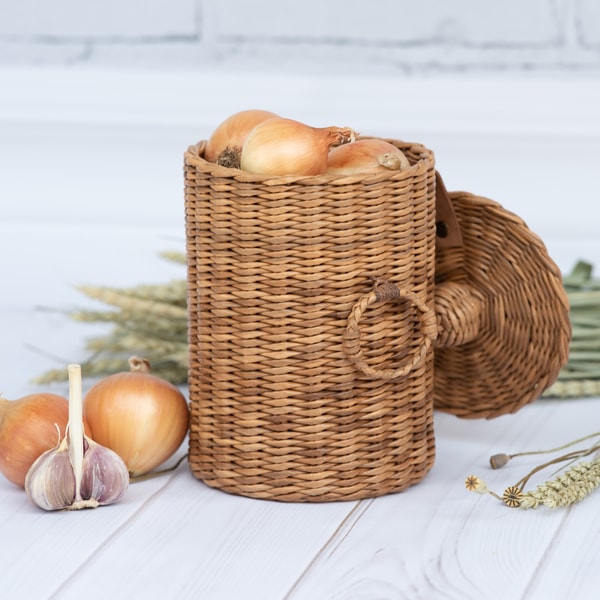 Storage basket for onions and garlic. Wicker basket with han | Inspire