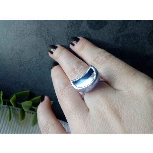 Mirror-crescent-ring-moon-ring -stained-glass-ring-protection-ring-Halloween-ring-witchy-aesthetic (5).jpg