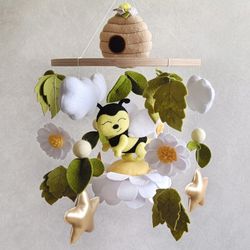 Baby mobile with bee, baby crib mobile, flower nursery decor, baby girl gift