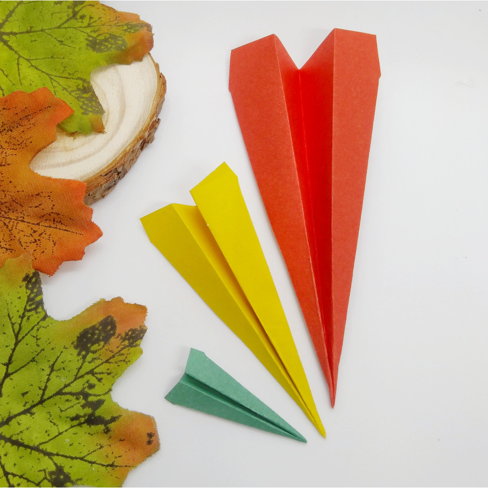 airplane-origami-diy.jpeg