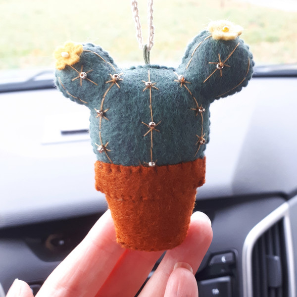 Cactus-ornament[1].jpg