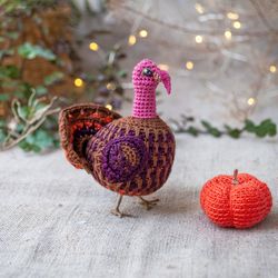 TURKEY miniature crochet bird, Turkey fall decor for tier tray, Turkey kitchen decor, Farm animal soft toy 3"