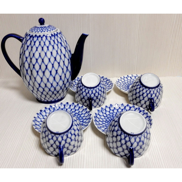 cobalt-blue-coffee-teacup.jpg