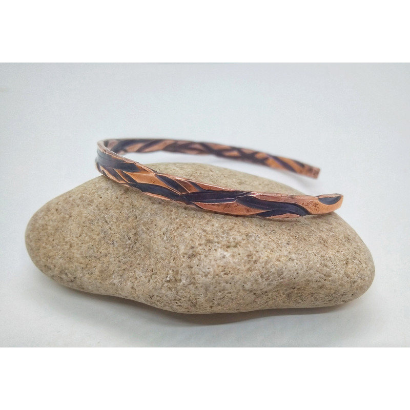 copper bracelet2.jpeg