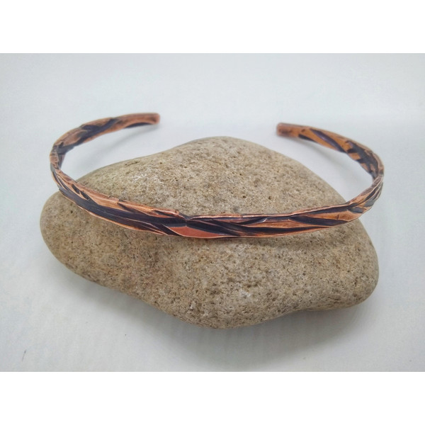 copper bracelet3.jpeg