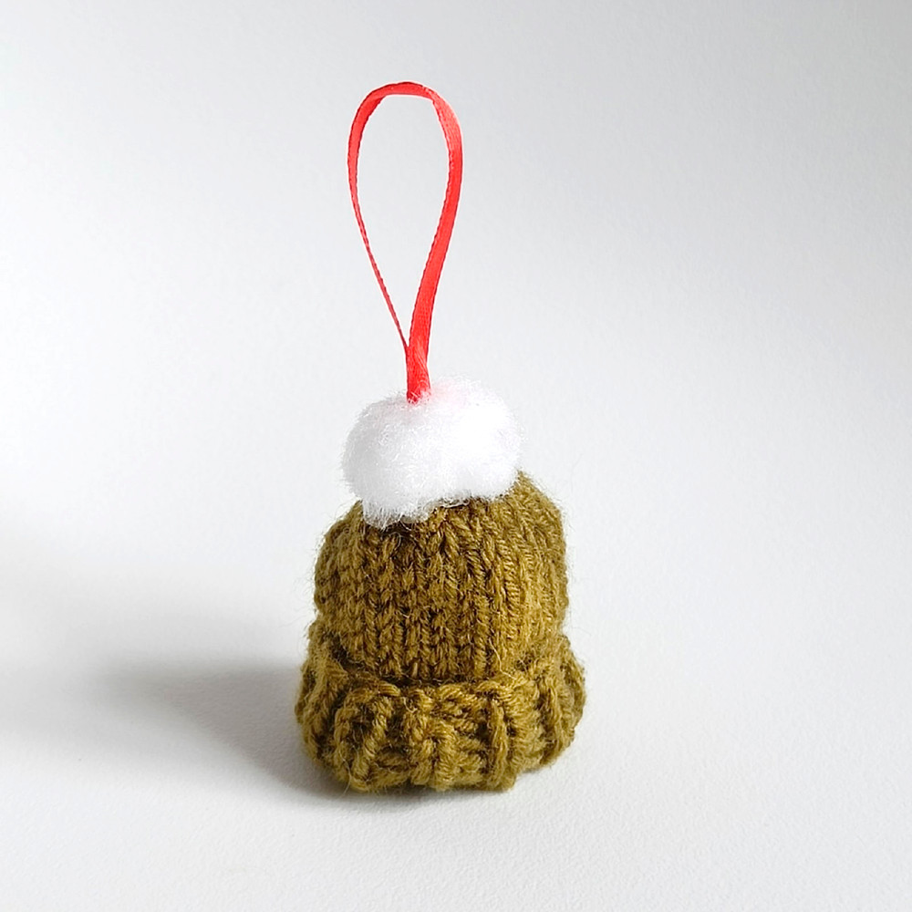 Christmas Tree Ornament Tiny knit hat 1 piece Christmas tree decorations Mini hats