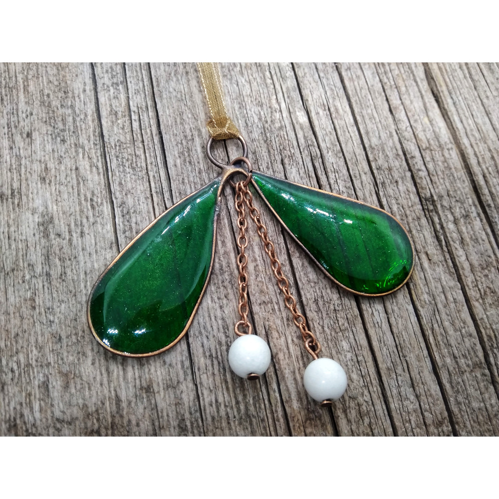 mistletoe christmas ornament.jpeg