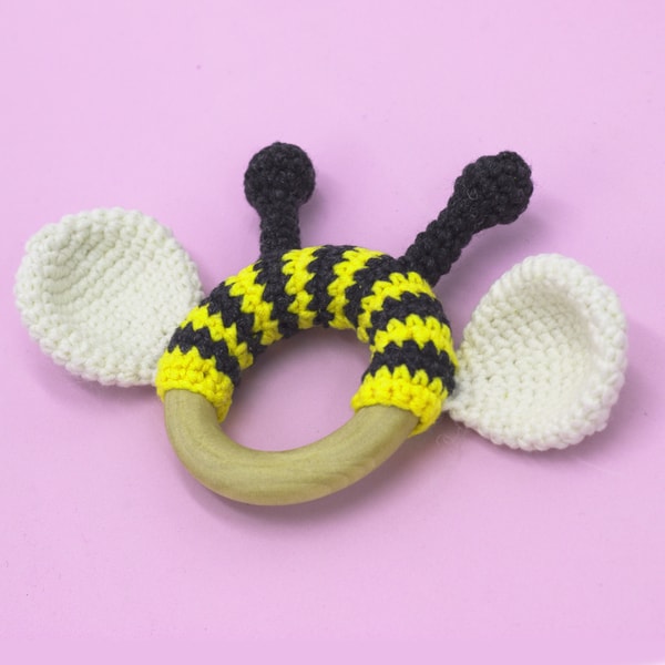 Bee baby rattle set of 2 patterns, amigurumi bee summer patt | Inspire ...
