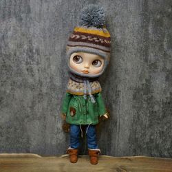 Hat for blythe doll, clothes for blythe, knitted hat with a pompom, balaclava for blythe doll