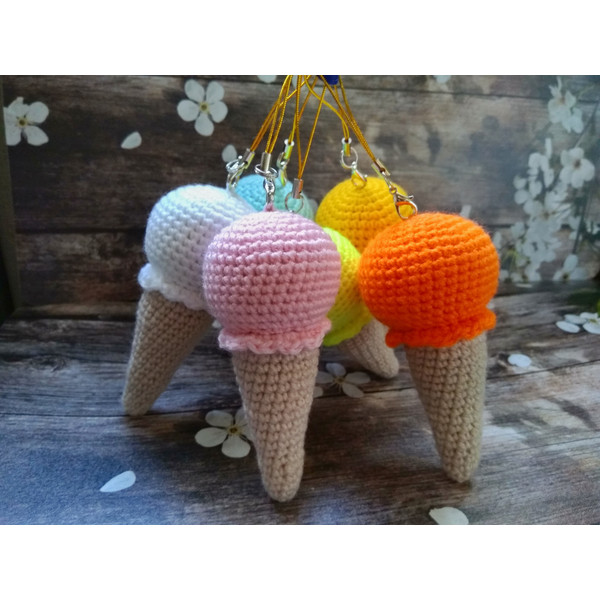 fake-crochet-ice-cream-easy.jpeg