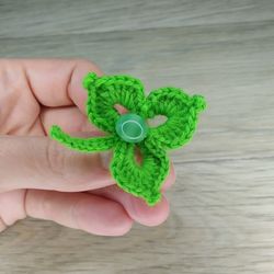 Clover leaf brooch Irich crochet brooch Shamrock pin hand knit St Patricks brooch St. Patricks day brooch