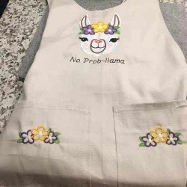 Adult reversible apron with llama