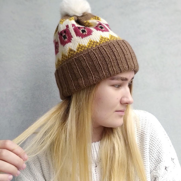 Beautiful-warm-woolen-jacquard-hat-3