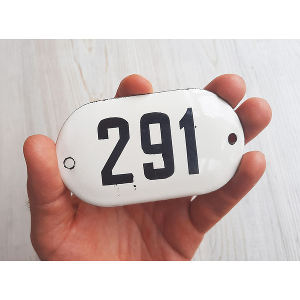291 apartment number sign door plate