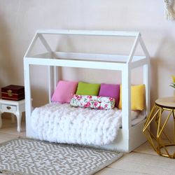 Miniature frame bed, dollhouse wooden canopy 1:12 scale TBLeague Phicen BJD Realpuki doll. Modern bedroom furniture with