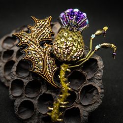 Movable thistle brooch, flower brooch, plants jewellery
