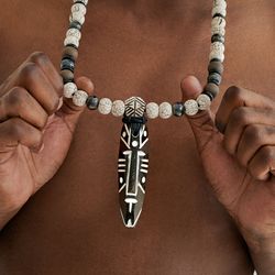 African mask men's pendant / Long beaded necklace for men / Jewelry Fashion & Accessory
