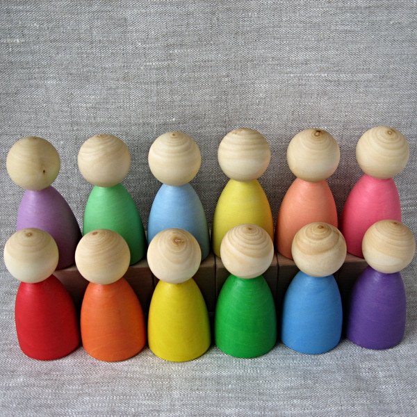 Large-3.2"-wooden-peg-dolls