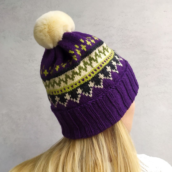 Warm-winter-bright-handmade-womens-hat-2