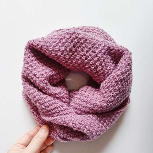 HandKnit women neckwarmer knit warm soft snood Christmas gift Knit scarf Pink neckwarmer