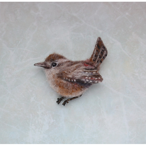 Needle felted sparrow bird brooch for women.JPG