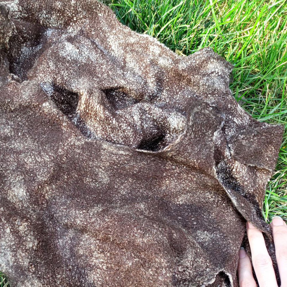 scarf-brown-wetfelting-felting-felt-wool-winter-warm-cozy-handmade-sheep-OOAK-gift-present-2023 3.jpg