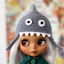 Shark hat for Blythe doll, Pullip doll, Icy doll, animals hat with ears for Halloween, crochet accessories for dolls