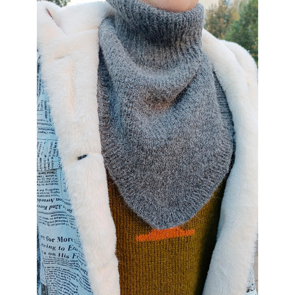 HandKnit women neckwarmer alpaca knit neckwarmer warm soft snood Christmas gift